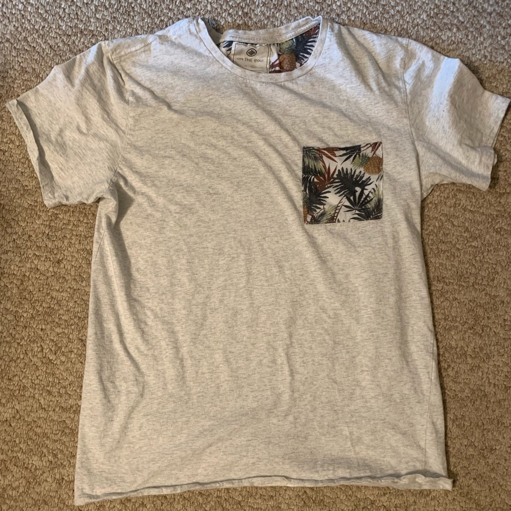On The Byas T-shirt